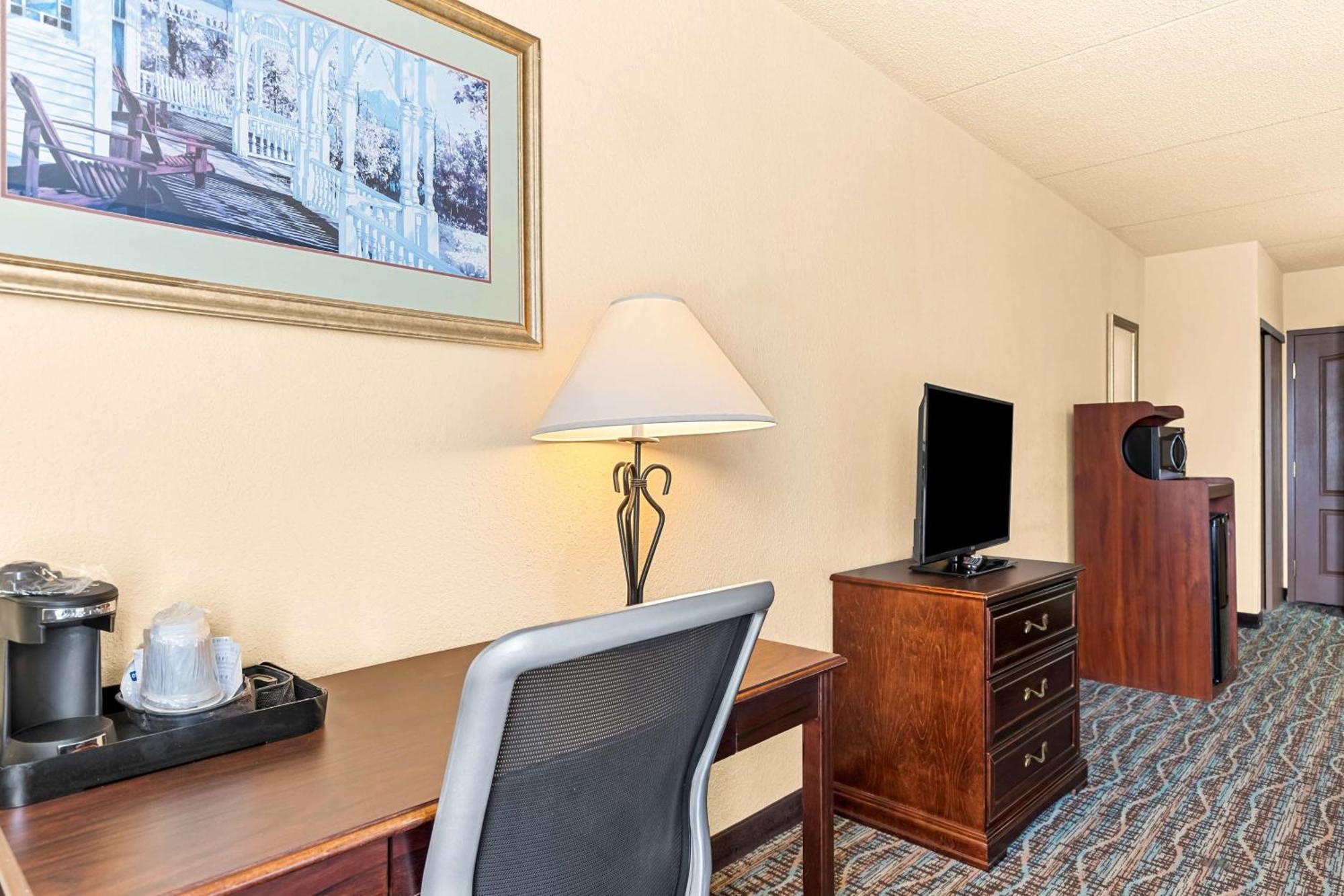 Best Western Holiday Manor Newton Ngoại thất bức ảnh